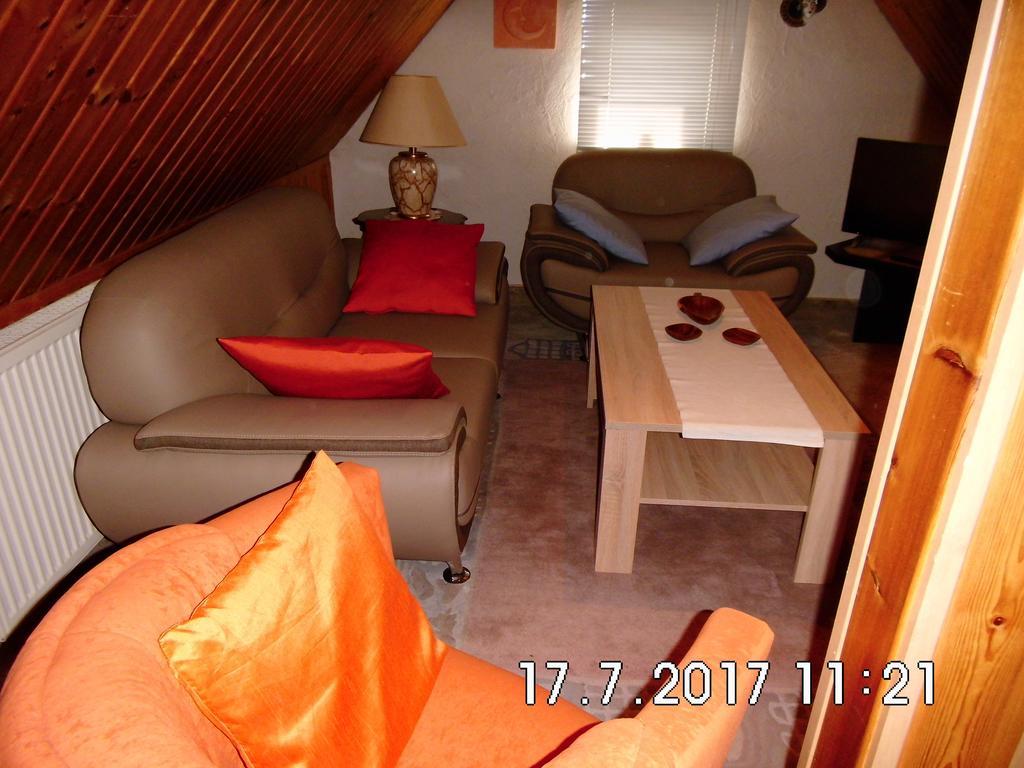 Ferienappartement Obrigheim Mosbach  Exterior photo